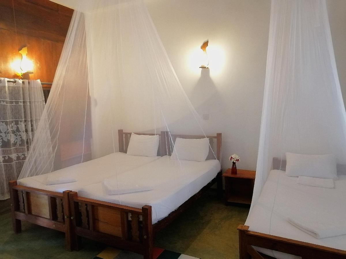 Red Coral Kitesurfing Resort Kalpitiya Exterior foto