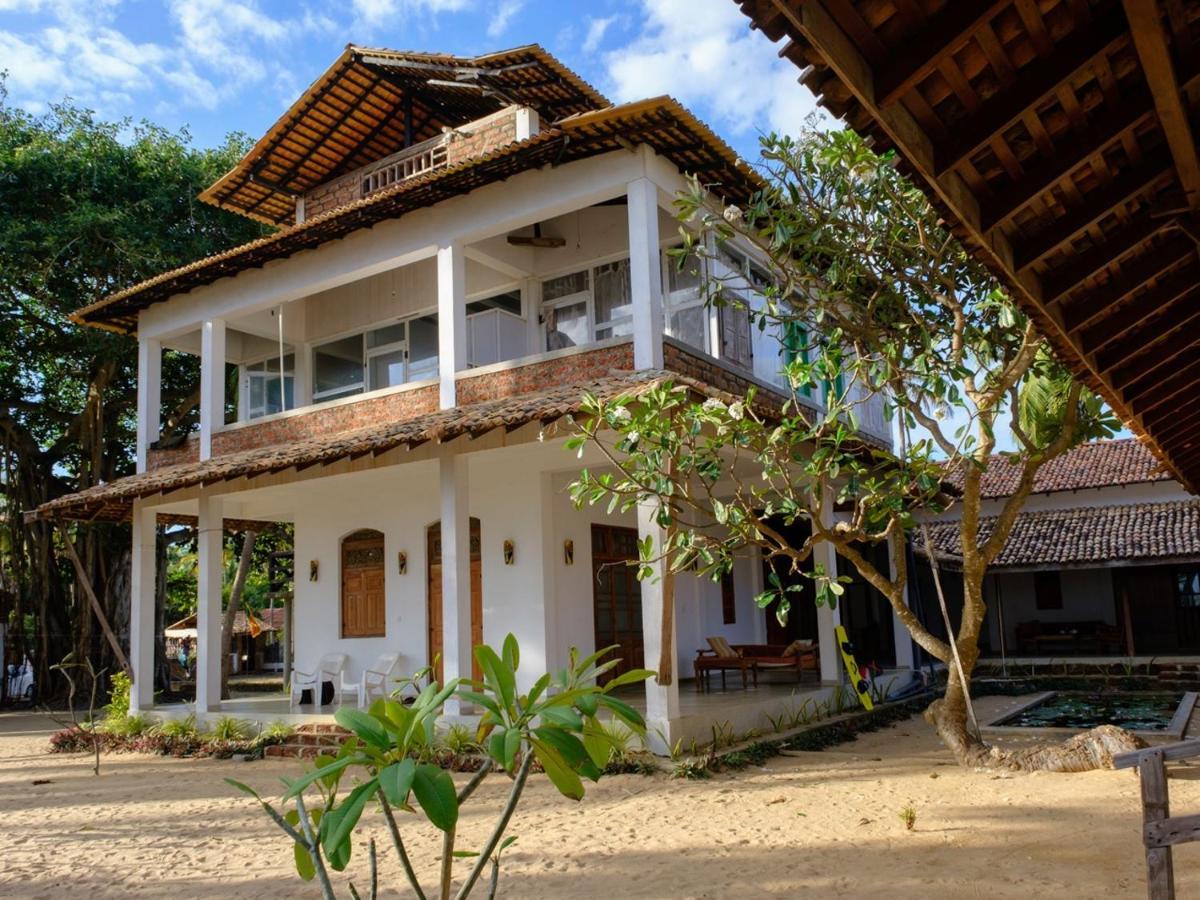 Red Coral Kitesurfing Resort Kalpitiya Exterior foto